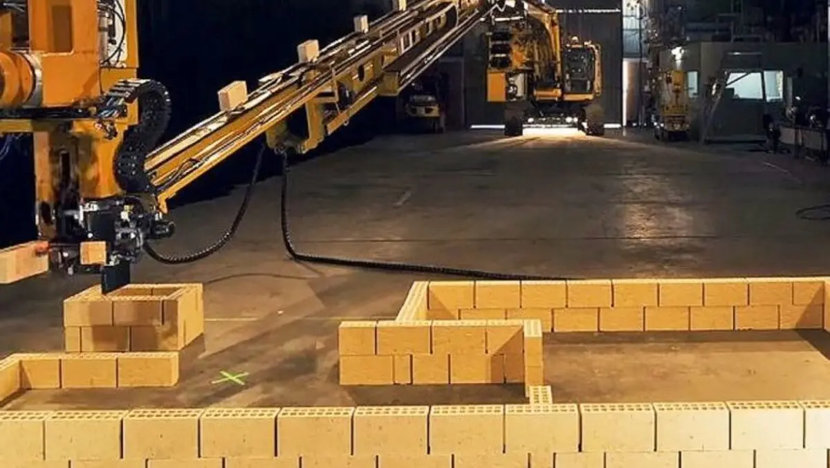 Robot bricklayer set to build the world