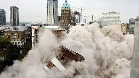 The 10 Tallest Buildings Ever Demolished