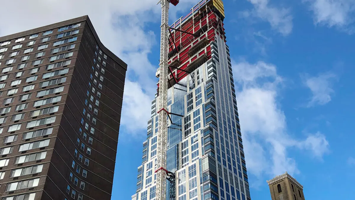 Completed skyscraper ordered to remove 20 floors