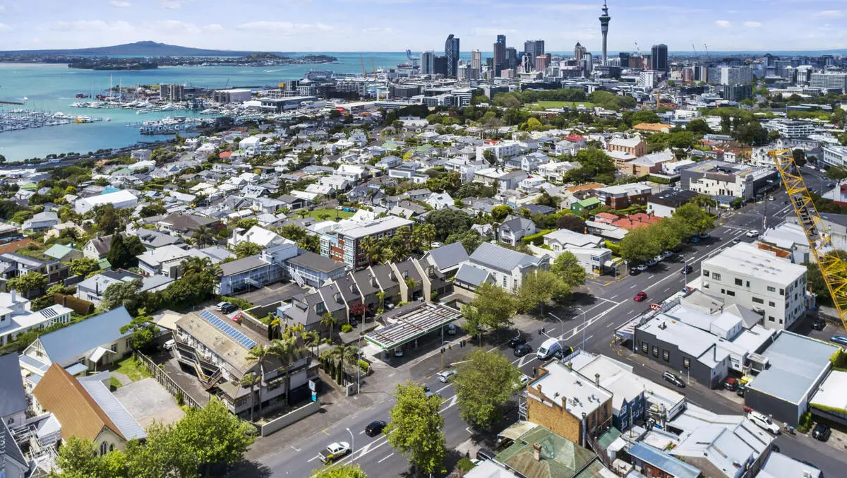 What were 2022’s top performing suburbs?